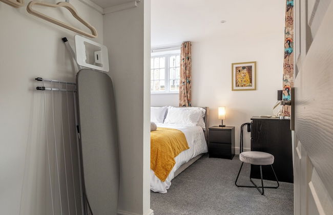 Gorgeous 1 BD in Central Cheltenham - Foto 2