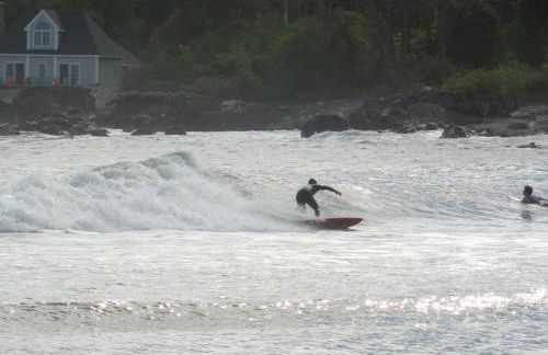 Modern Cottage with Peeks of Ocean Views - Foto 44