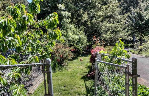 Breathtaking Beach House with Fireplace and Gorgeous Sights in Otis, Oregon - Foto 38