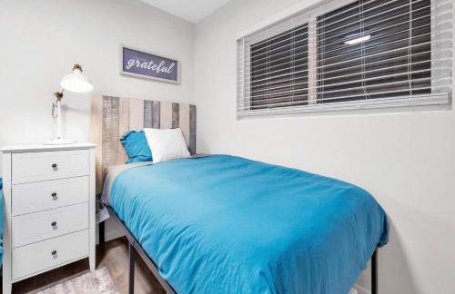 Ultimate Oceanside Retreat | Tower 9 Across from the Beach - Foto 48