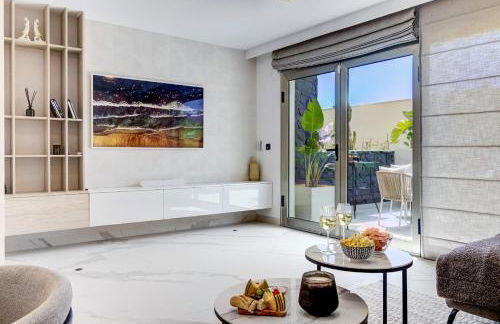 SEA VIEW I POOL I PRIVATE GARAGE I WI-FI I WINE l COFFEE - Foto 14