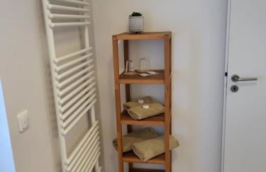 CJS Apartments - Chill or Drive am Nürburgring, new Box Spring Beds, new furniture, WLan, Spacious Rooms, Quiet Location - Foto 25