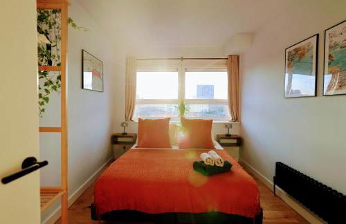 Designer Penthouse with City Views - Foto 25