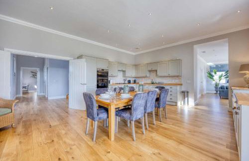 Stunning 4 Bedroom Farmhouse - Foto 16