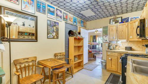 Garden District Home with Community Perks! - Foto 5