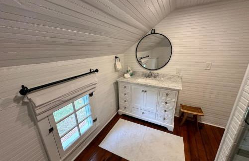 Newly Renovated Carriage House - Foto 43