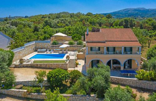 Villa Ftelias by Villa Plus - Photo 2