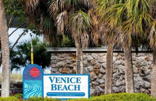 1BR Venice home with private beach access - Golden Beach Haven - Foto 39