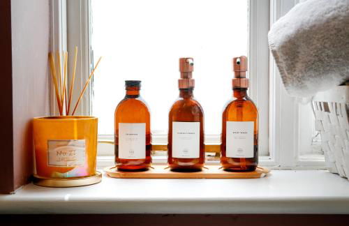 Castle Hideaway in the Cotswolds - Photo 10