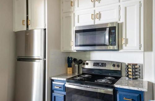 Southern Charm l 5BR l Sleeps 14 l A Location - Foto 9