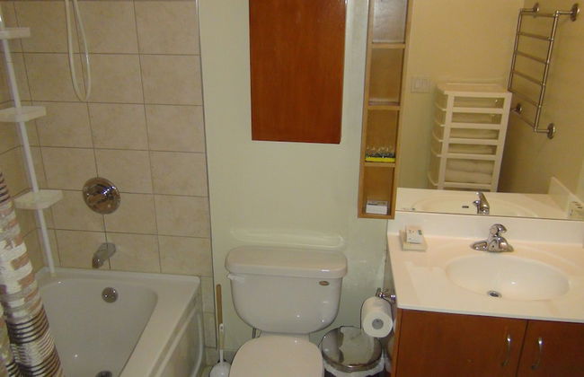 Visitor Accommodation - Photo 21