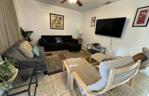 2 Bedroom Boutique Gem 10 min to the beach Washer Dryer Gated Parking Bliss 2 - Foto 17