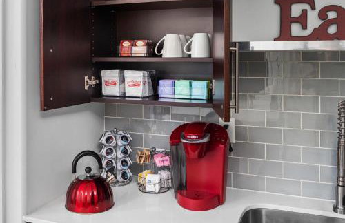 Luxury Place Next to UVU - Photo 15