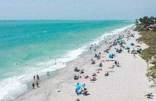 Camper close to beach with BBQ and Bicycles - Foto 10