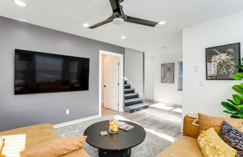 Walk to Crab Cove Beach Alameda Home with Game Room - Foto 4