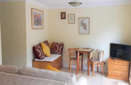 Colchester Sunny Apartment with Pool and EV Car Point - Foto 9