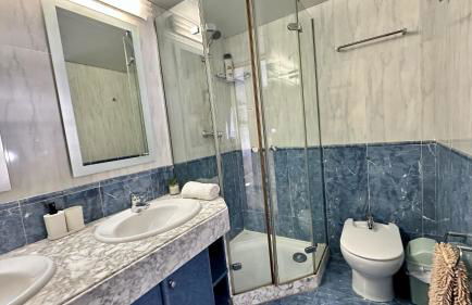 Calafell en primera linea de mar con piscina - Foto 33