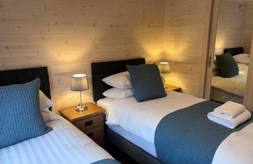 Dovestone Luxury Lodges sleeps 4 - pets welcome - Foto 8