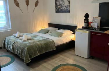 L'Auberge de la gare, appartements tout confort, proches Gare - Foto 1