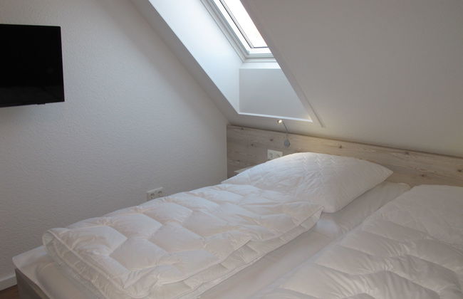 3 bedroom House in Wurster Nordseeküste with garden - Photo 7