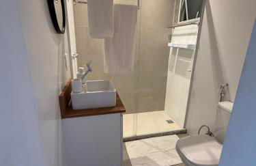 Apartamento em Copacabana com vista para o Cristo Redentor há 5 min da praia - Foto 16