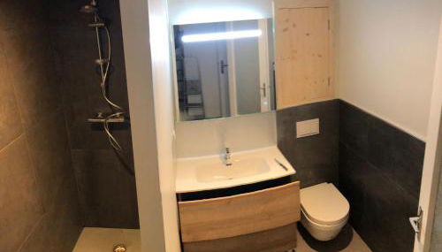 Lou Bigourdan - Foto 2, Shower