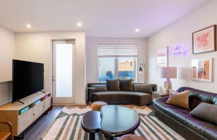 36 Guests on Music Row Bachelorette Suites Glam Room 5 Minutes to Downtown - Foto 79