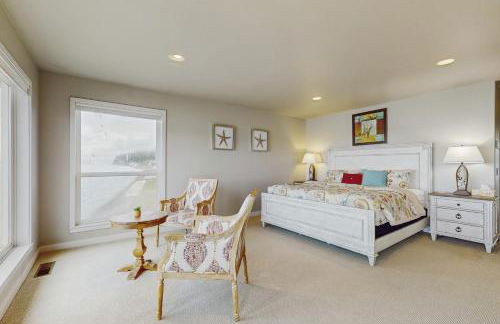 Camano Island Waterfront Modern Splendor - Foto 17