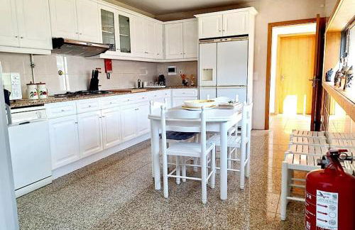 Pena's Family Beach House - Foto 18