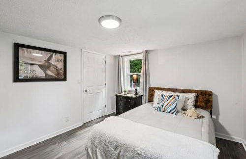 Rose Porch, Historic home on acre lot 25 min from Nashville - Photo 30