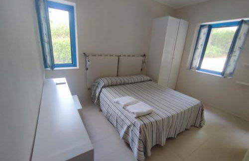 Ustica Mari e Carlo Contrada Ogliastrello - Foto 47