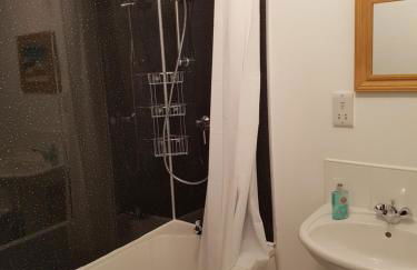 Bathgate Contractor and Business Apartment - Foto 6