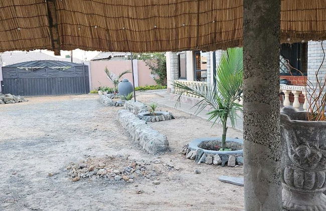 Seven Palms Executive Lodge - Photo 38