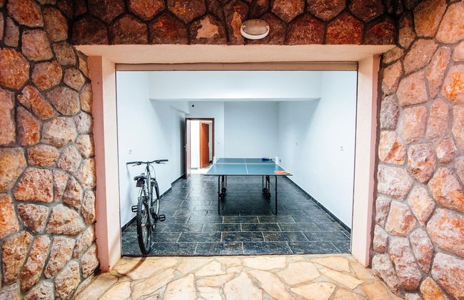 Holiday Home in Jasenice With Garden - Foto 28