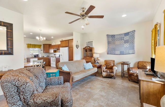 Trails Sisters-calm on the Edge of Town - Foto 5