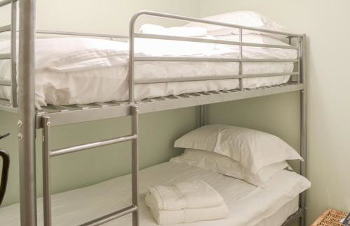 Addycombe Cottage - Photo 8