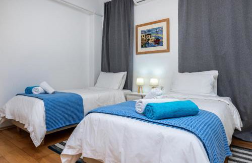 DIMITRA apartment with private pool and sea view -the ground floor of a two storey building - Foto 9