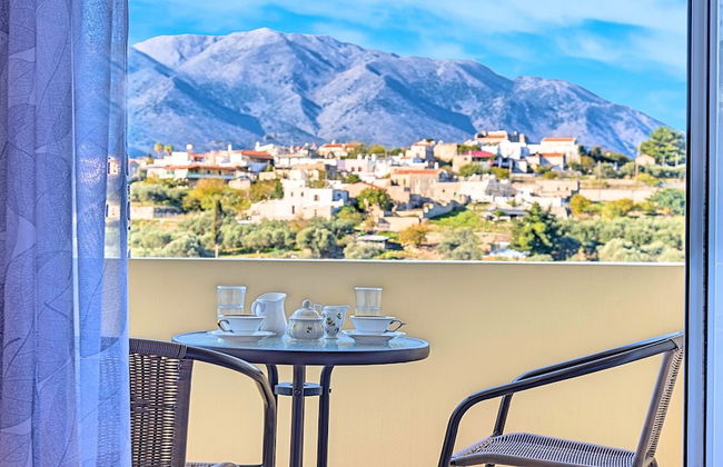 Villa di Palma Heated Pool - Photo 10