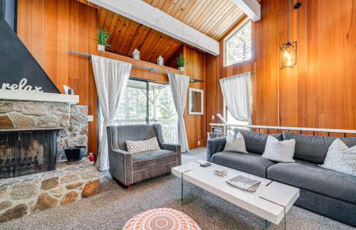 1 Mi to Lake Tahoe Condo with Pool Access - Foto 4