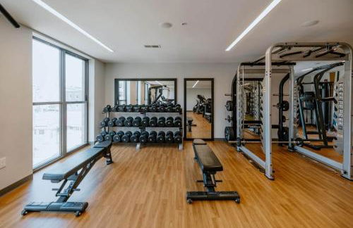 OTR 1 Bed Suite Free Parking Gym Pool Clubroom - Foto 16