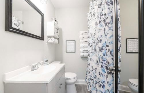 Winston Sleeps 16 - 2 Kitchens - Photo 14