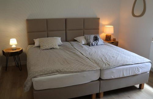 Dom w lesie przy stawach - Foto 9