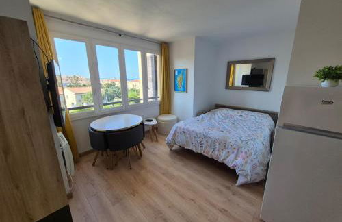 City center apartment with sea view - Foto 10