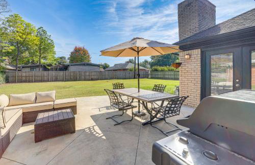 Pet-Friendly Home with Yard 8 Mi to Downtown Tulsa! - Photo 2