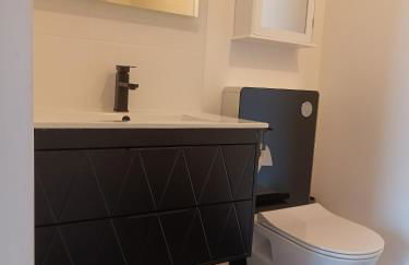 Studio 2 à 4 personnes, 12 kilomètres du parc du Puy du F - Photo 7