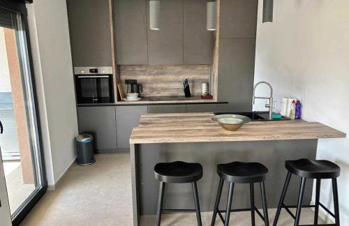 Vila Kumpanija with Pool by Vacay Villas - Foto 16