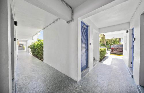 Bayview Regency Apartments By Lowkl - Photo 124