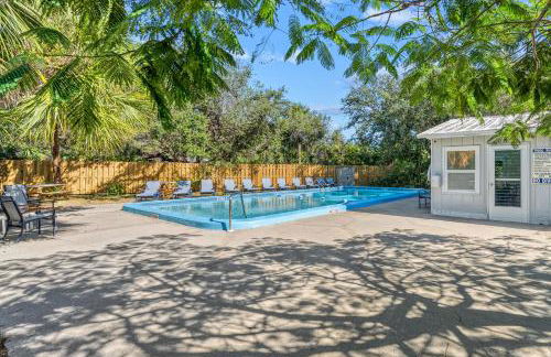 Gulf View Escape on the Beach at Resort with Pool, Kayaks, and More! - Foto 33