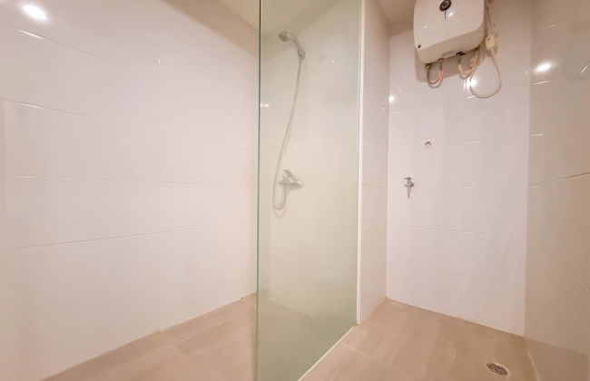 Contemporary Studio No Kitchen Apartment Mataram City - Foto 10