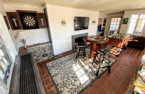 WOW New Spectacular Franconia Home - history - views - fire pit - hot tub - pool - grandeur - MUST SEE - Foto 34